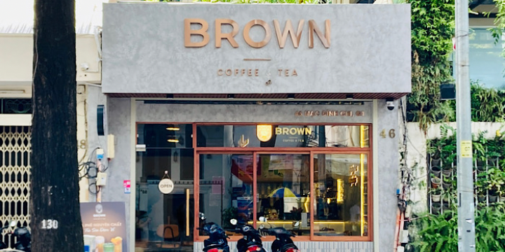 ホーチミン1区のカフェ｜ココナッツコーヒーが美味しい「Brown Coffee & Tea」